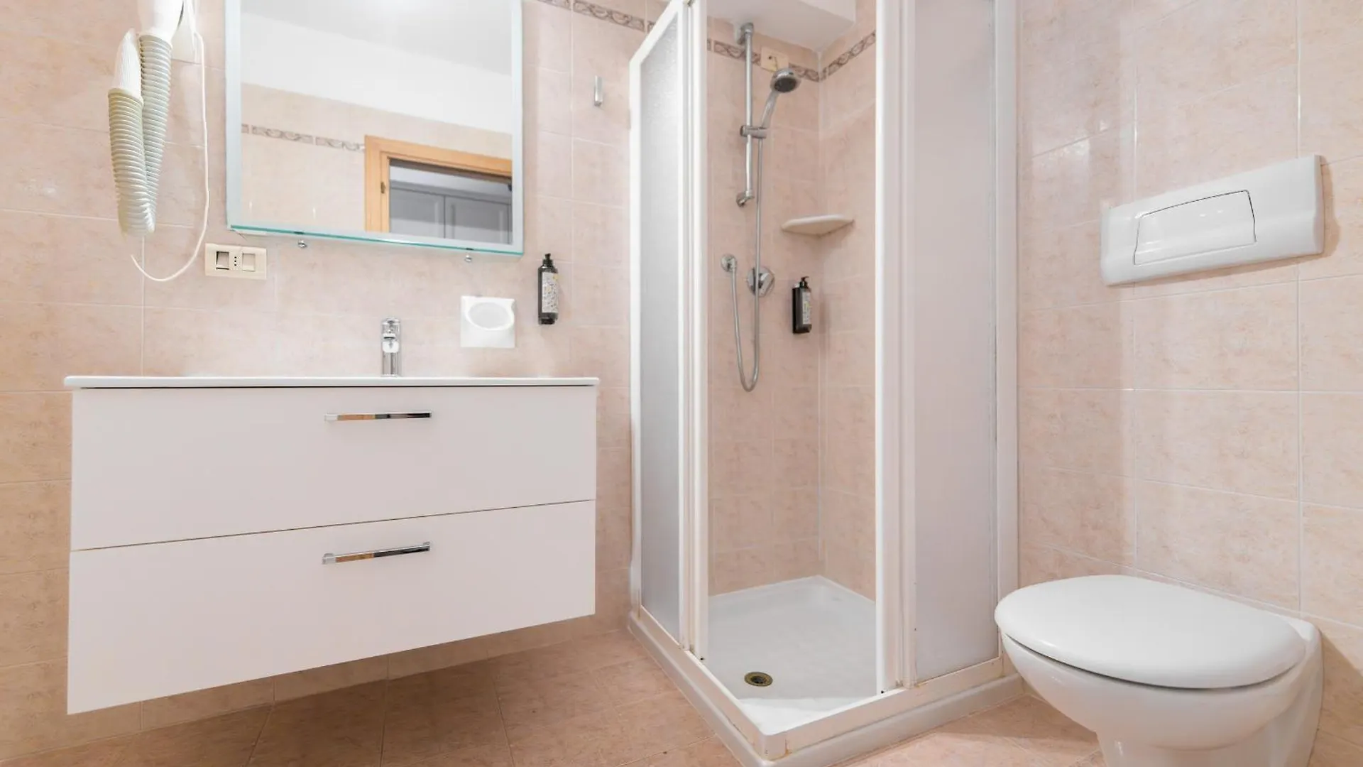 Hotel Garda Bellevue Limone sul Garda