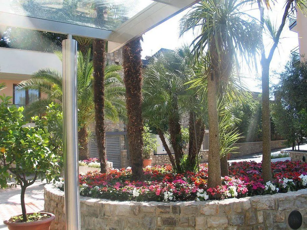 ****  Hotel Garda Bellevue Limone sul Garda Italy